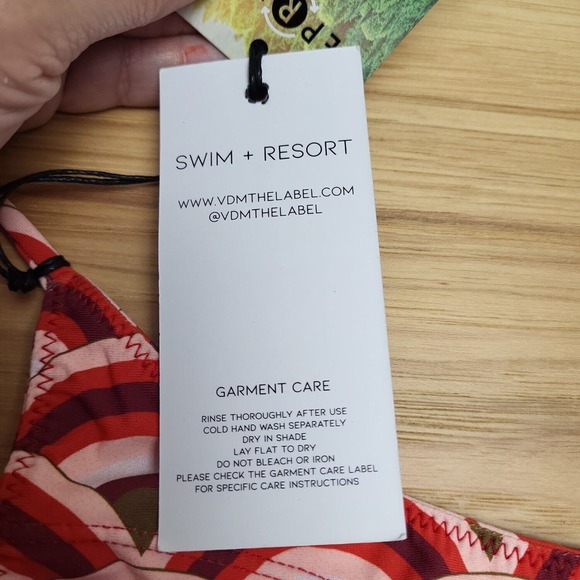 VDM The Label REVOLVE Womens Multicolor Swim + Resort Bikini Top Size Small - Picture 4 of 4